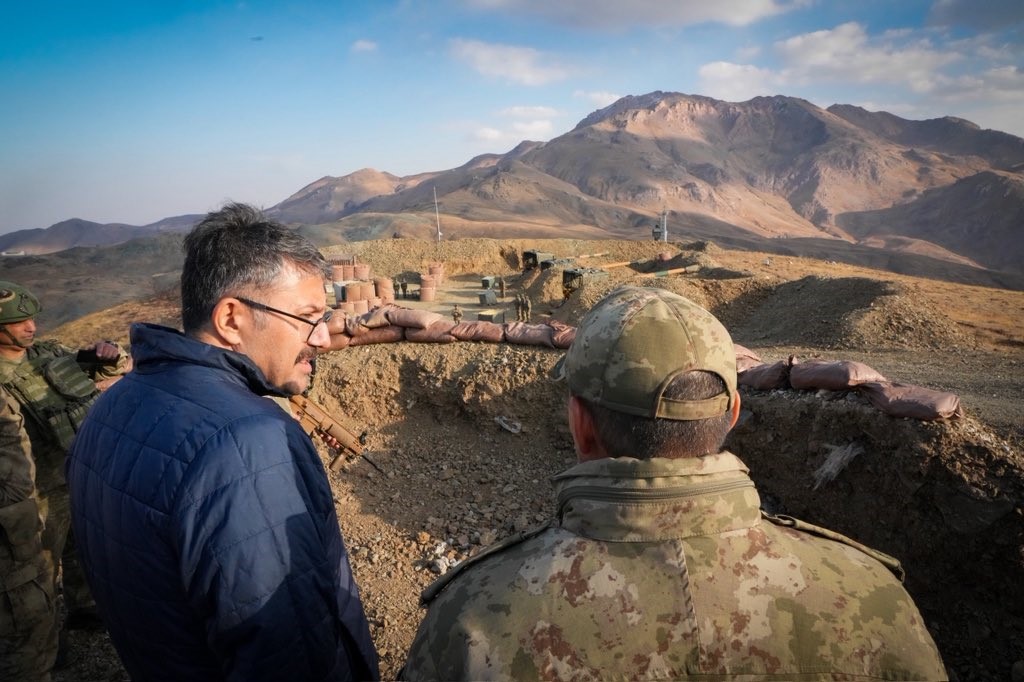 2 ordu komutani korgeneral topaloglu sinir noktasinda 10 Z3DwvBZW