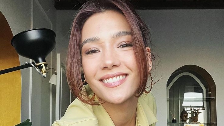 Aybüke Pusat kimdir ve kariyerine nasıl başladı?