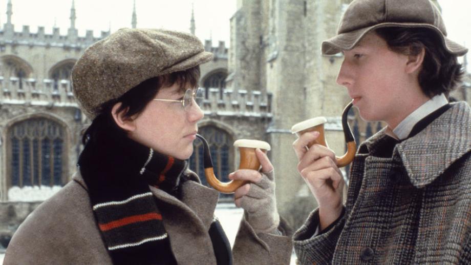 Young Sherlock dizisi Sherlock Holmes’un gençliğini nasıl anlatıyor?