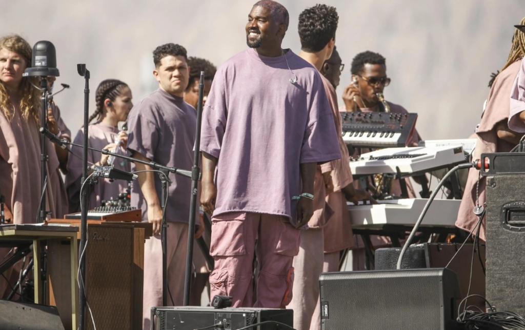 Kanye West Türkiye Konseri Açıklandı! 11 Yıl Sonra İstanbul’da Sahne Alacak 17 20 9