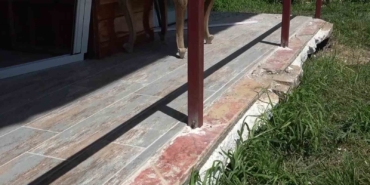 20-santimetrelik-balkon-cikintisi-icin-kepceli-yikima-ev-sahipleri-isyan-etti-urOrzsS1.jpg