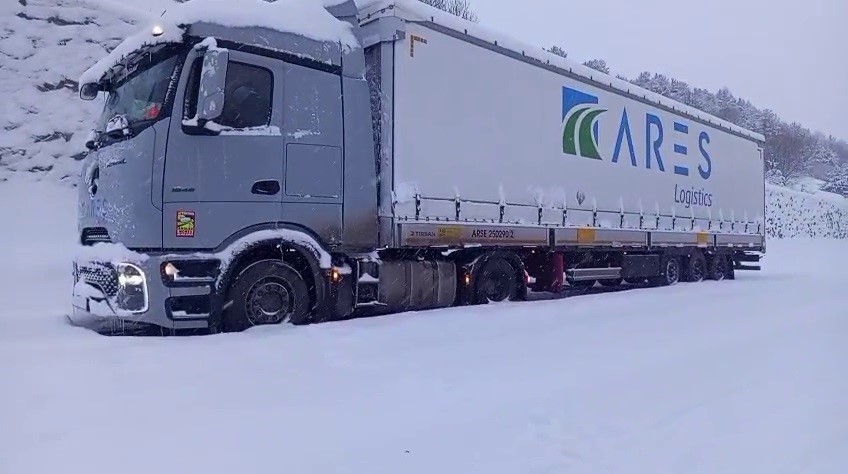 20 tir posof ilgar daginda mahsur kaldi 0 uYu18KPM