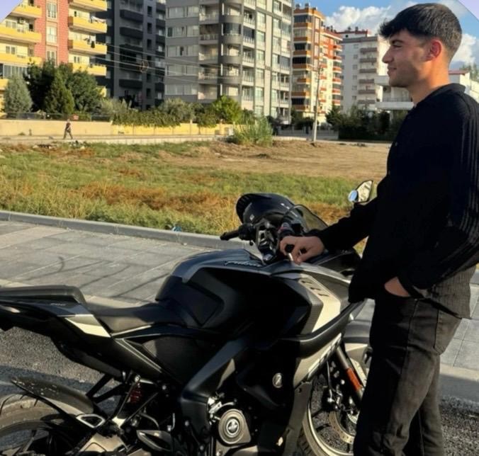 20 yasindaki genc motosiklet kazasinda hayatini kaybetti 0 U3Rz2Hkz