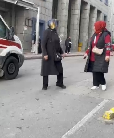 20-yasindaki-kiz-erkek-arkadasi-tarafindan-45-bicak-darbesiyle-olduruldu-LWByV2UB.jpg