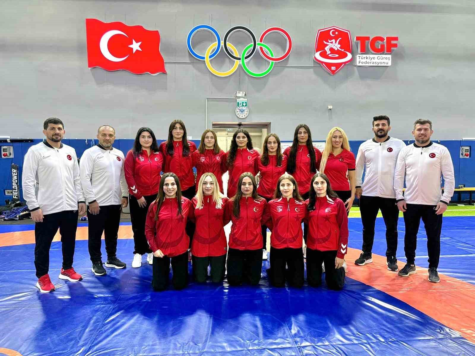 2025 dunya u23 gures sampiyonasi kafilesi asik r oldu 2 Bmi7ODek