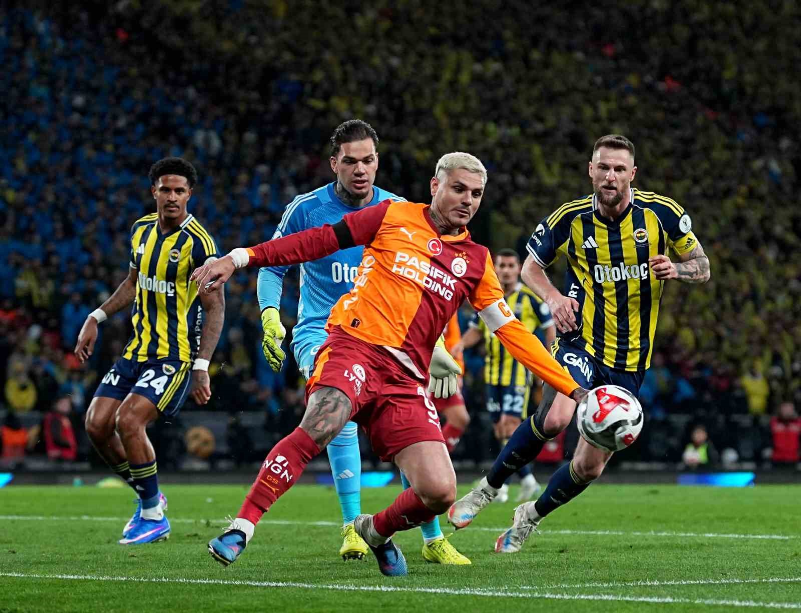 2025 Turkcell Süper Kupa: Galatasaray: 0 - Fenerbahçe: 1 (İlk yarı) 18 2025 turkcell super kupa galatasaray 0 fenerbahce 1 ilk yari 14 98q2p7fn