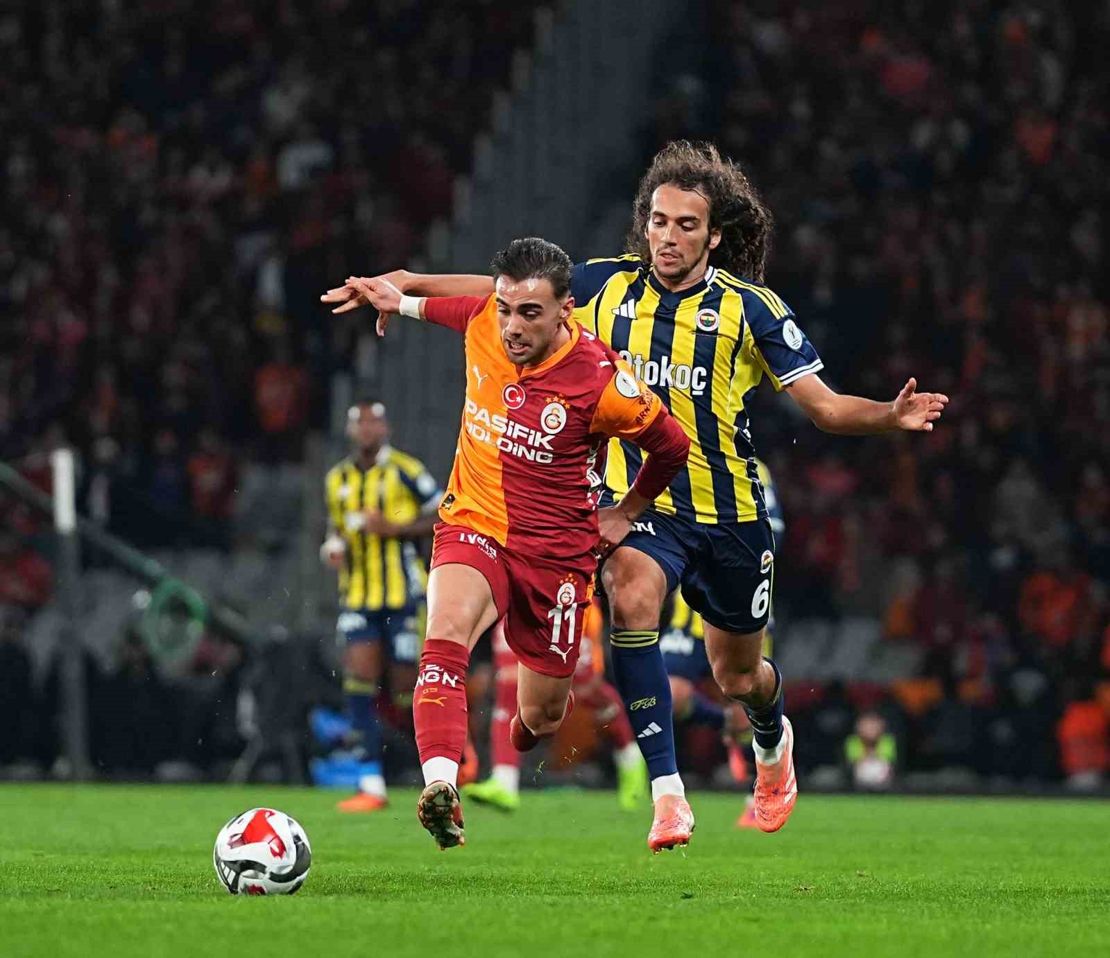 2025 Turkcell Süper Kupa: Galatasaray: 0 - Fenerbahçe: 1 (İlk yarı) 7 2025 turkcell super kupa galatasaray 0 fenerbahce 1 ilk yari 3 c9jARHTH