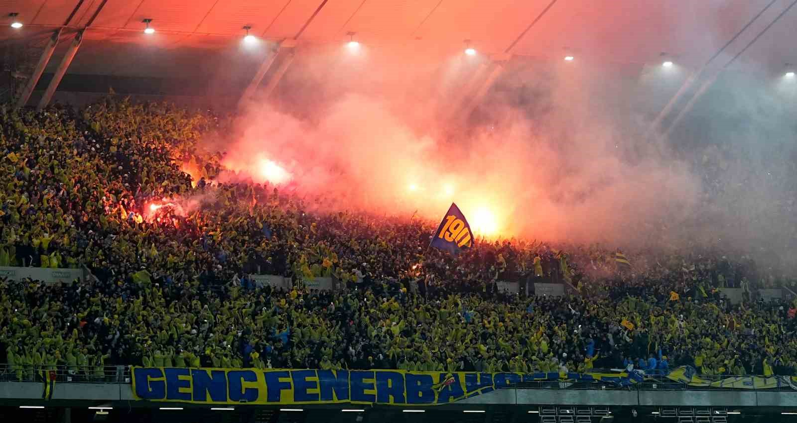 2025 Turkcell Süper Kupa: Galatasaray: 0 - Fenerbahçe: 1 (İlk yarı) 38 2025 turkcell super kupa galatasaray 0 fenerbahce 1 ilk yari 34 biLGegrW