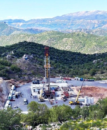 2025-yilinda-en-cok-petrol-uretimi-sirnakta-gerceklestirildi-gabarda-gunluk-uretim-80-bin-varile-q4s2XFFz.jpg
