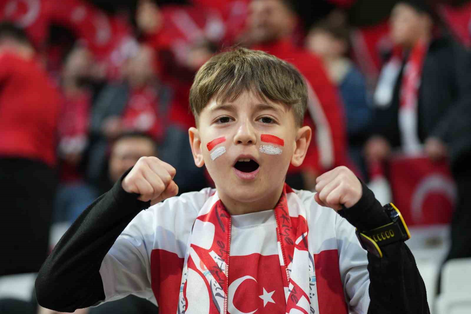 2026 FIFA Dünya Kupası play-off yarı final: Türkiye: 0 - Romanya: 0 (Maç devam ediyor) 6 2026 fifa dunya kupasi play off yari final turkiye 0 romanya 0 mac devam I3nbn4k9