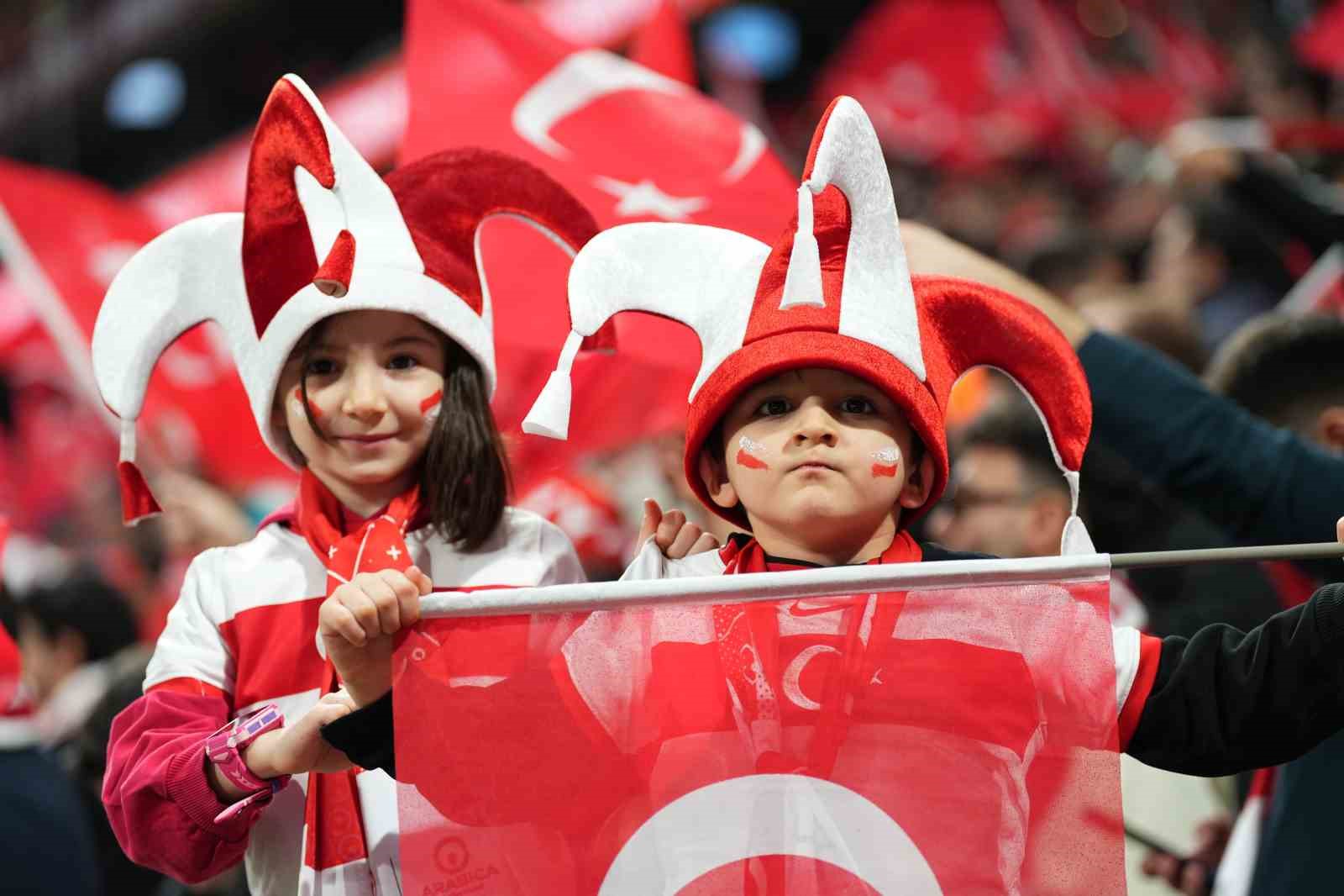 2026 FIFA Dünya Kupası play-off yarı final: Türkiye: 0 - Romanya: 0 (Maç devam ediyor) 21 2026 fifa dunya kupasi play off yari final turkiye 0 romanya 0 mac devam s6HwAdG5