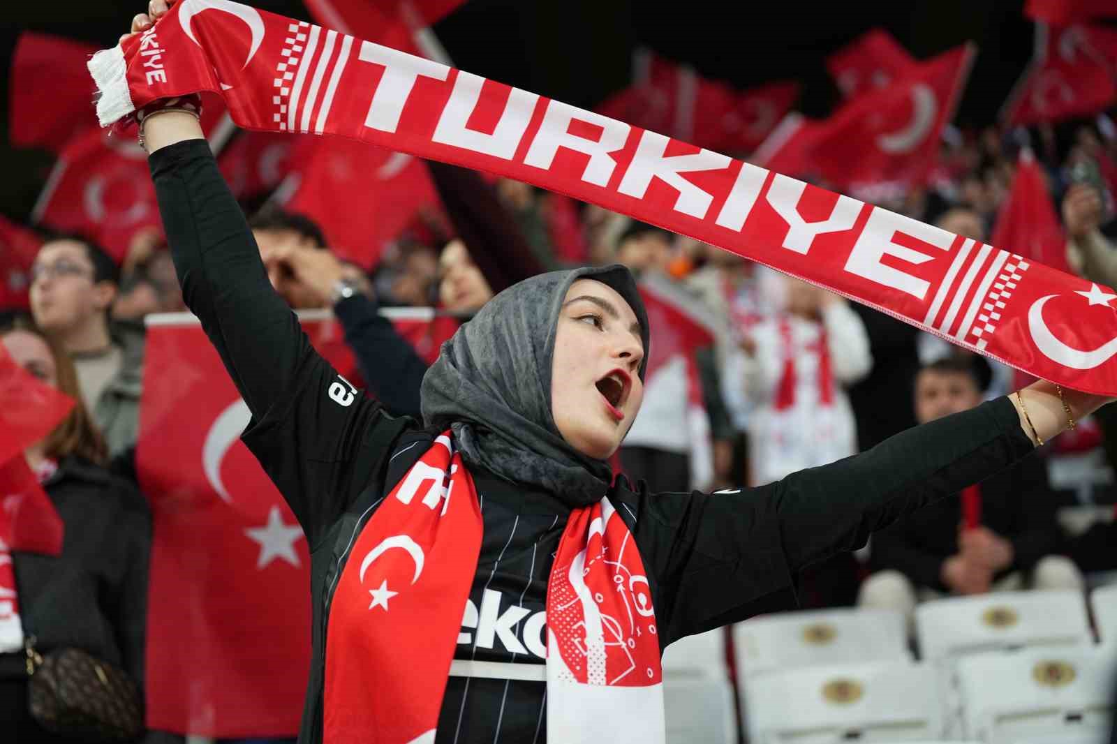 2026 FIFA Dünya Kupası play-off yarı final: Türkiye: 0 - Romanya: 0 (Maç devam ediyor) 8 2026 fifa dunya kupasi play off yari final turkiye 0 romanya 0 mac devam sl7S1TNU