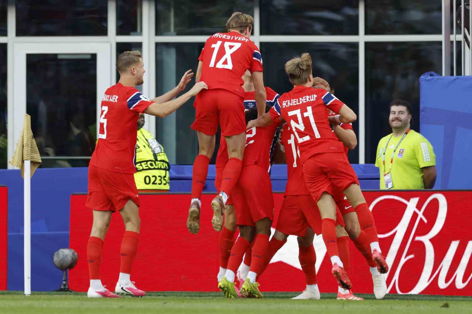 2026 fifa dunya kupasinda grup asamasinin ilk maclari tamamlandi 11 G44Ryyt9