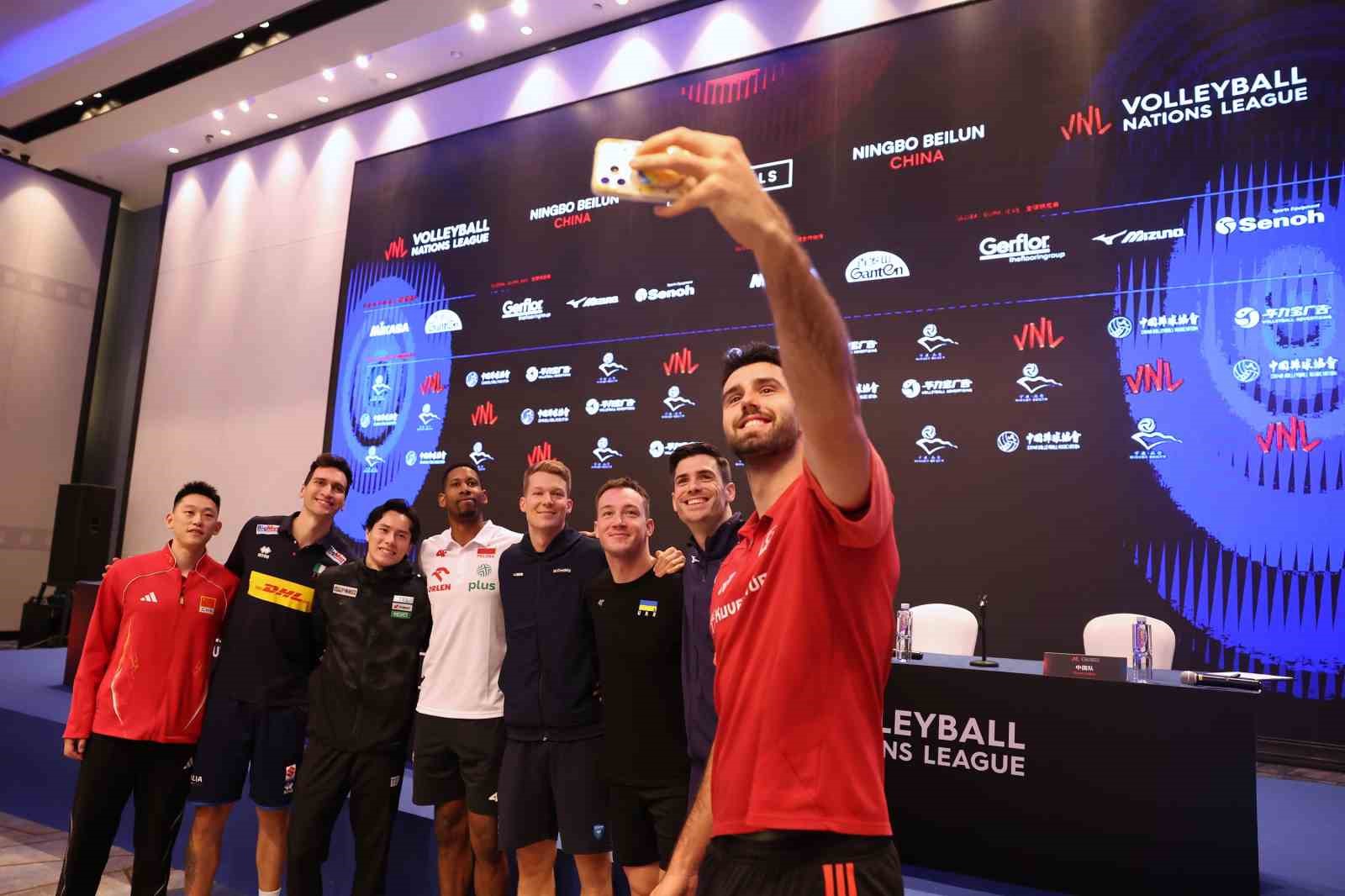 2026 fivb erkekler voleybol milletler ligi finallerinin basin toplantisi yapildi 0 ZfsWWg5H