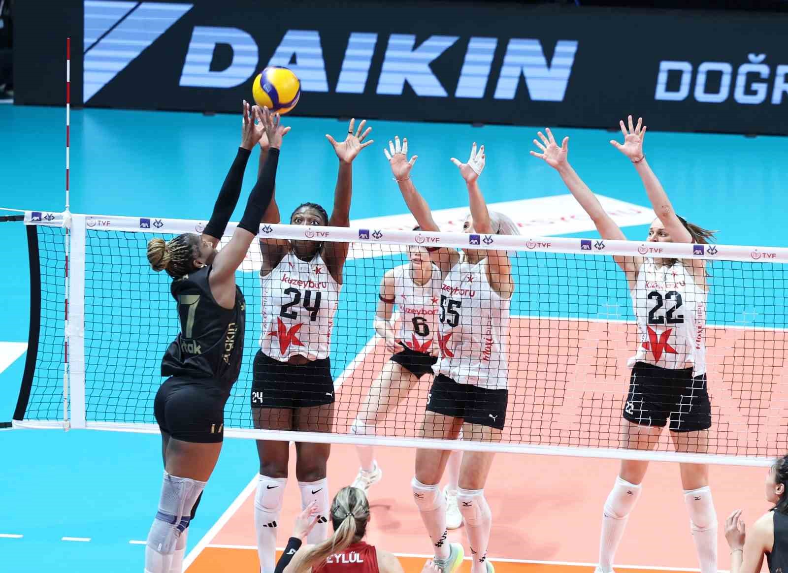 2026 Kadınlar AXA Sigorta Kupa Voley: Galatasaray: 3 - Kuzeyboru: 0 5 2026 kadinlar axa sigorta kupa voley galatasaray 3 kuzeyboru 0 1 F7LBBurm