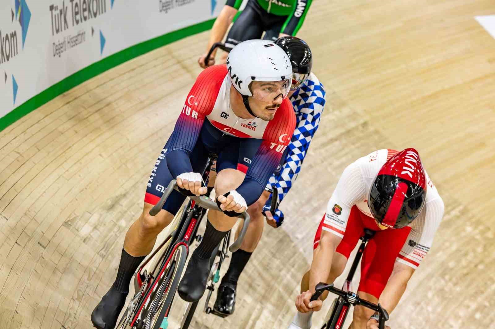 2026 uec avrupa pist bisikleti sampiyonasinin dorduncu gunu rekorla basladi 3 kFUZQU66
