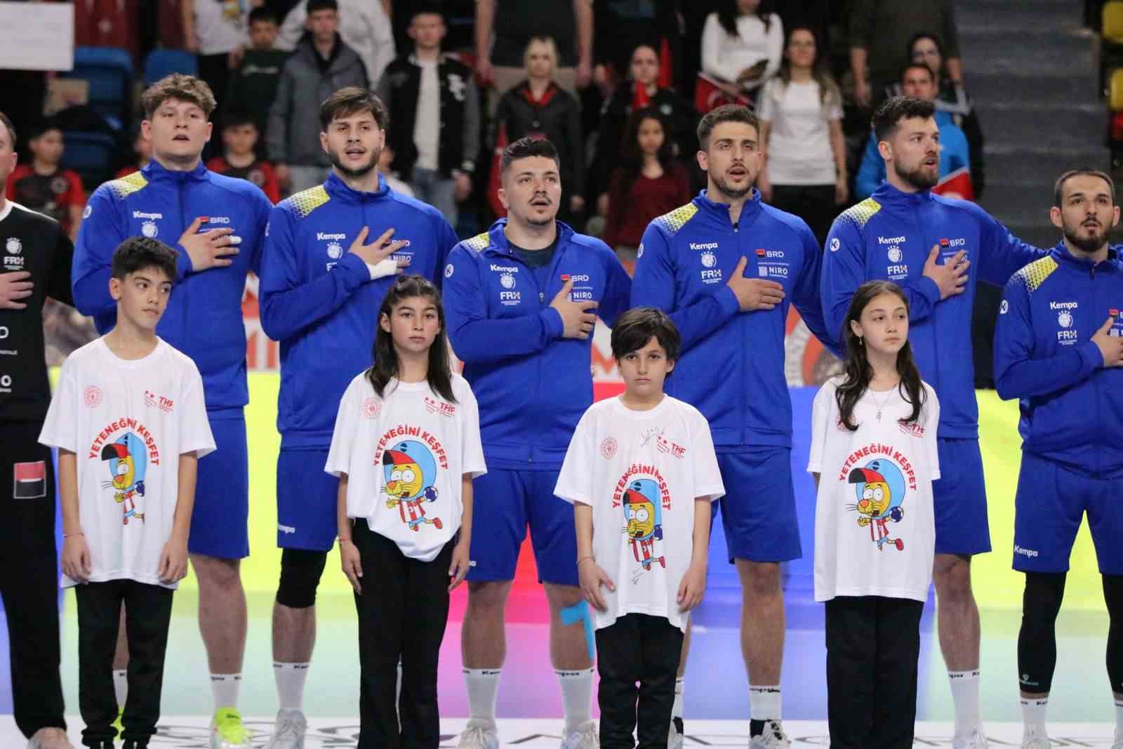 2027 ihf dunya hentbol sampiyonasi turkiye 32 romanya 37 6 5WSuW393