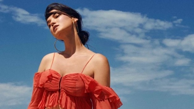 Pınar deniz kariyerinde hangi projelerle öne çıktı?