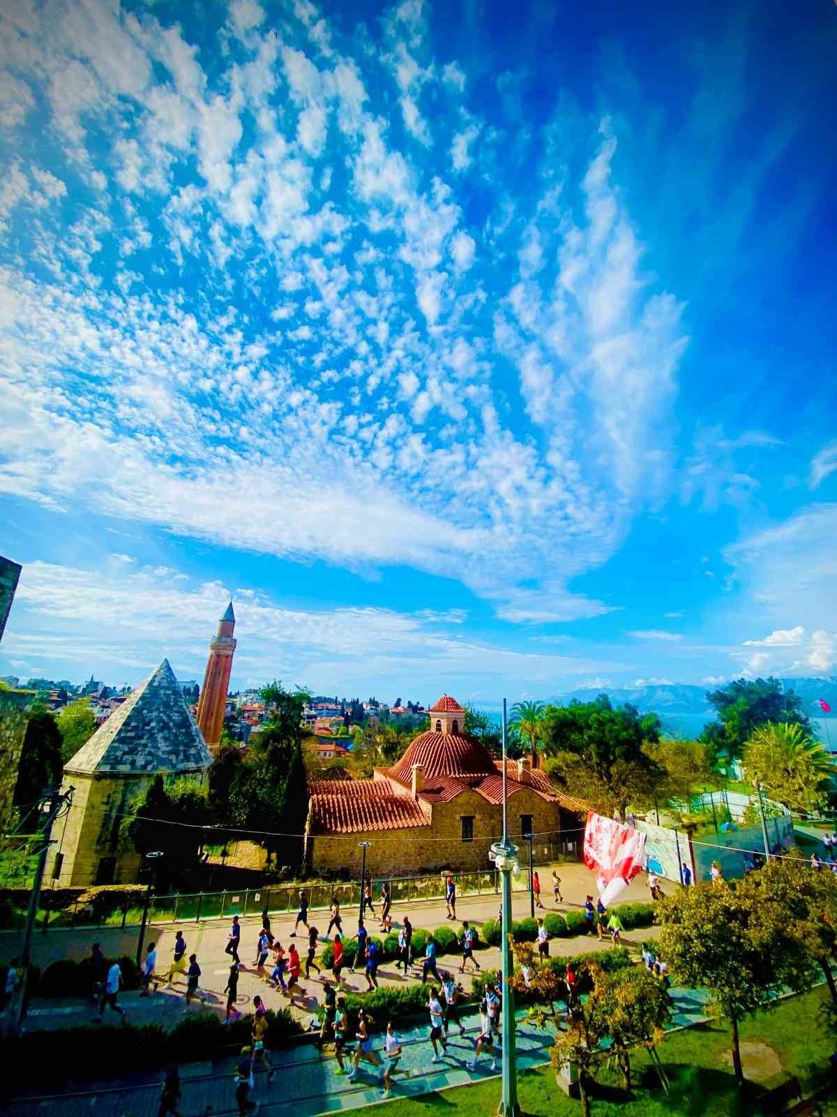 21 uluslararasi runtalya maratonu basladi 6 czRMhTp4
