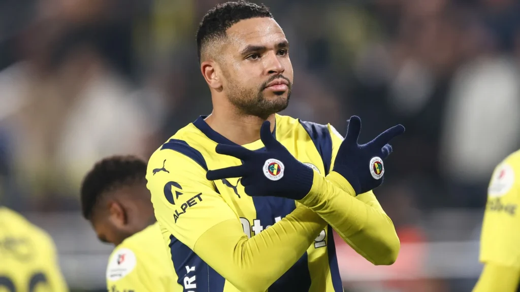 210225 Youssef En Nesyri of Fenerbahce celebrates 1920.jpg