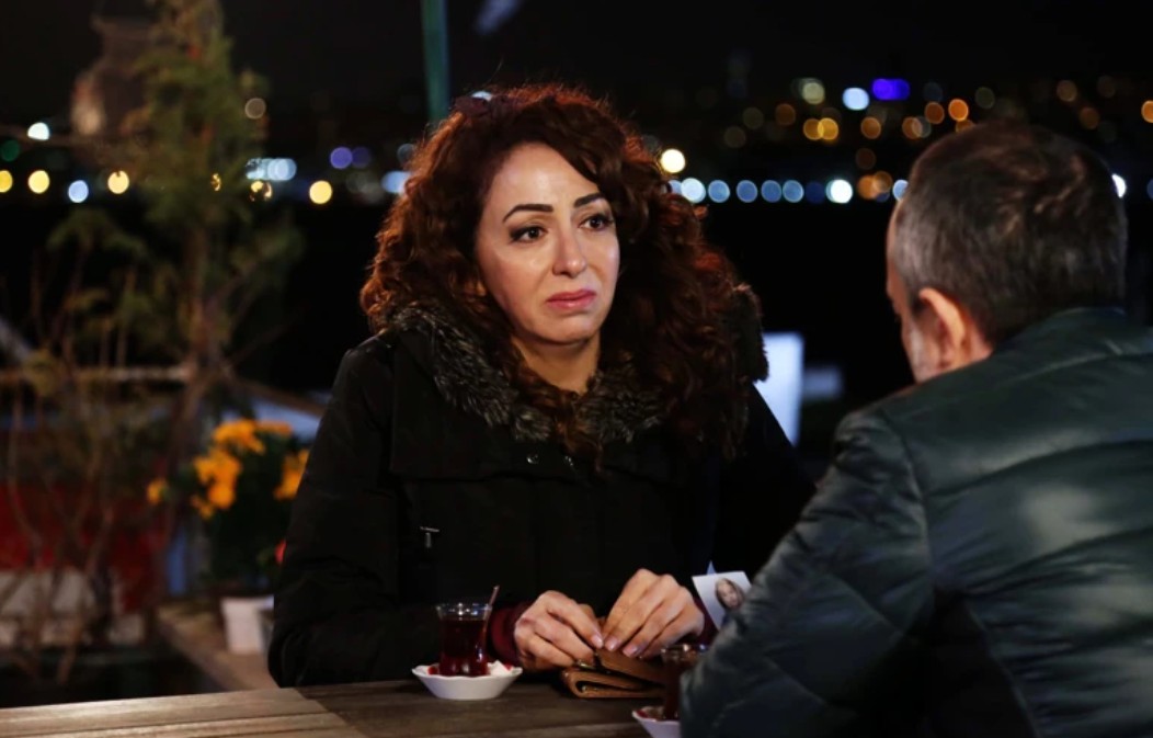 Kibariye bir anda ayakkabısını neden çıkardı?