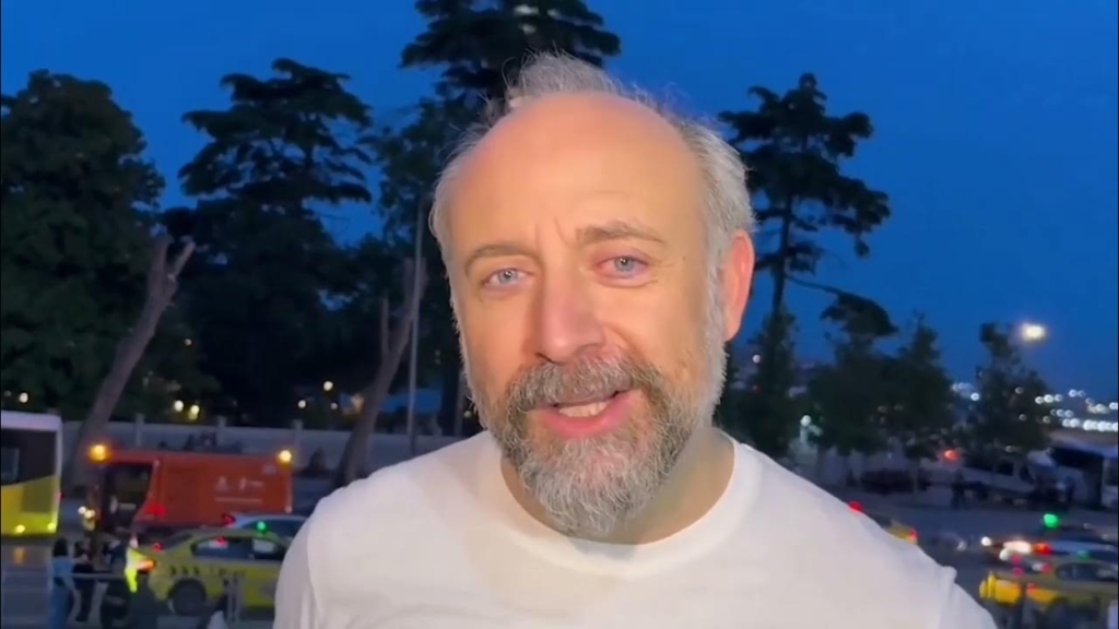 Halit Ergenç, londra da börekçi mi açtı?