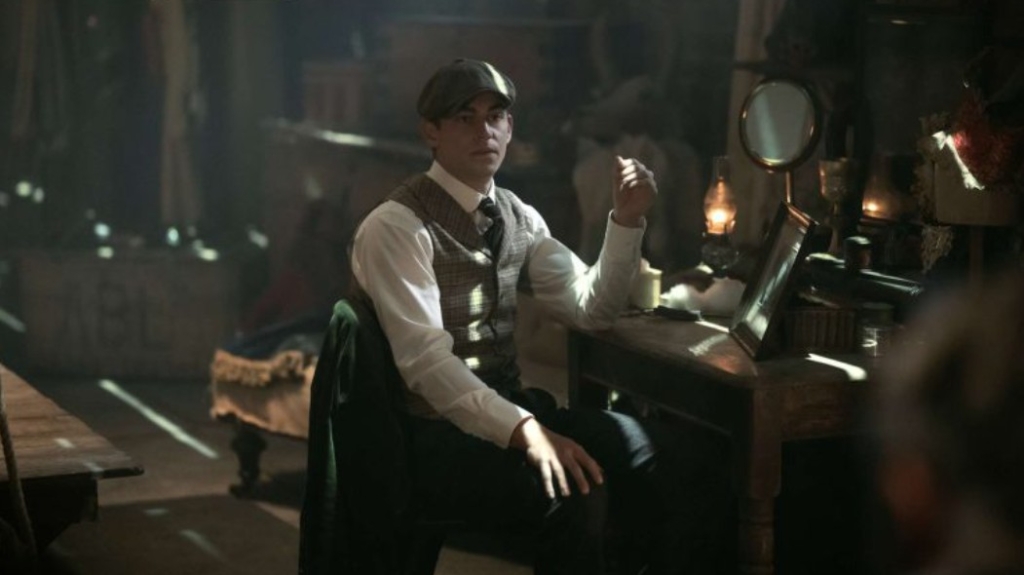 Young Sherlock dizisi Sherlock Holmes’un gençliğini nasıl anlatıyor?