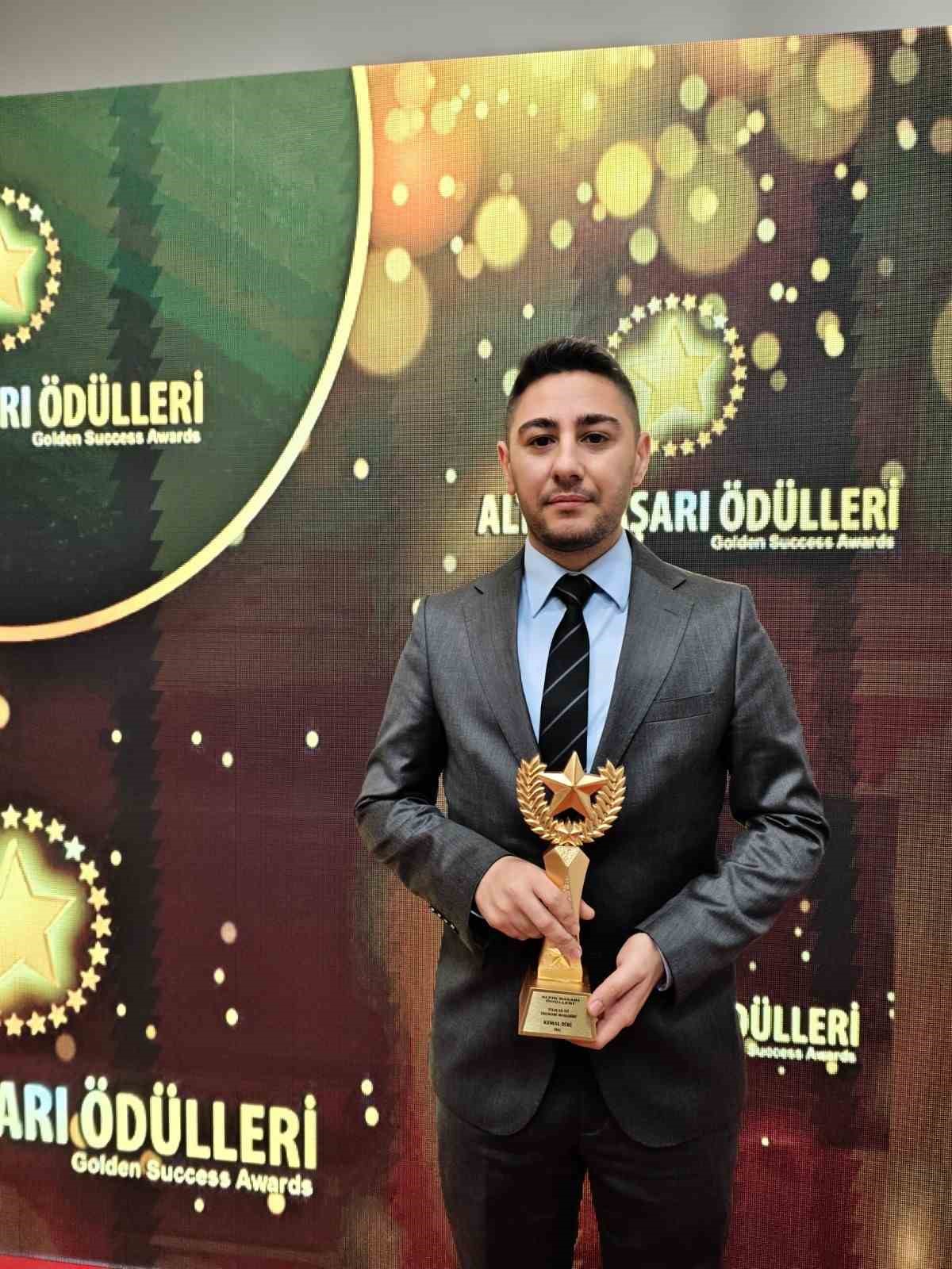 23 altin basari odullerinde ihaya odul 3 WhmnDFTN