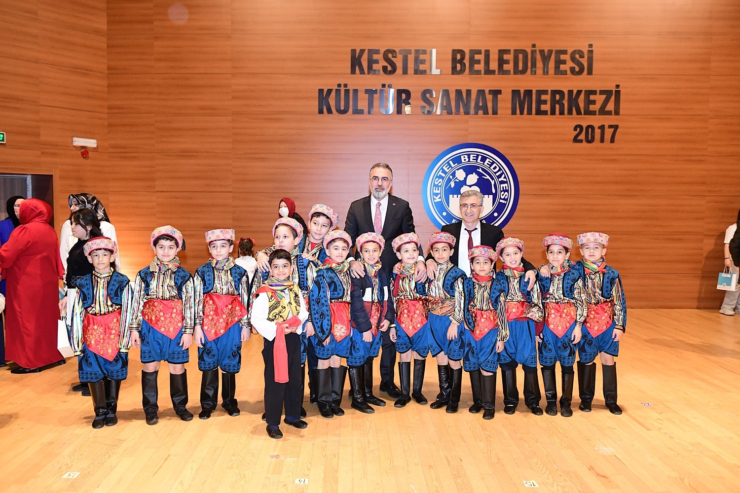 23 nisan coskusu kestelde birlik ve beraberlik icerisinde kutlandi 4 Ccs4uAPh