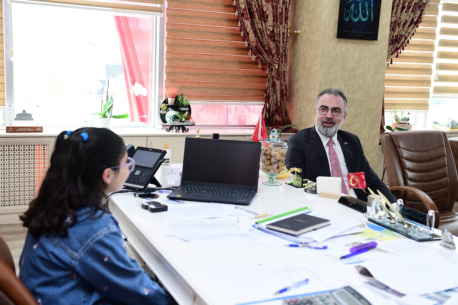 23 nisan coskusu kestelde birlik ve beraberlik icerisinde kutlandi 5 yyISJKEp
