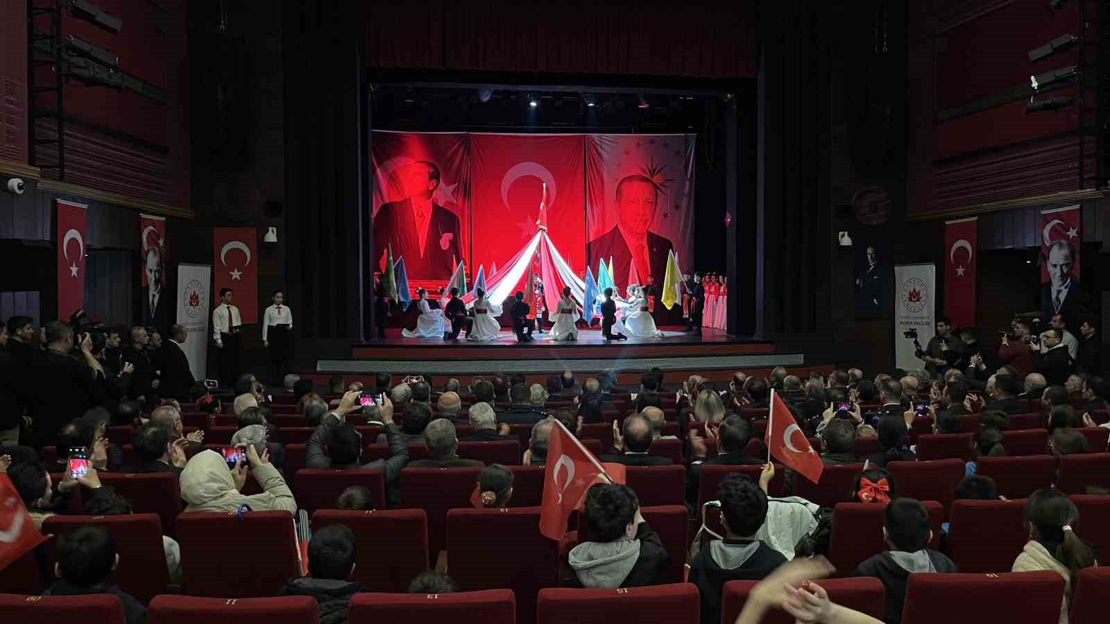 23 nisan coskusu salona sigmadi 2 zmyD1CAH