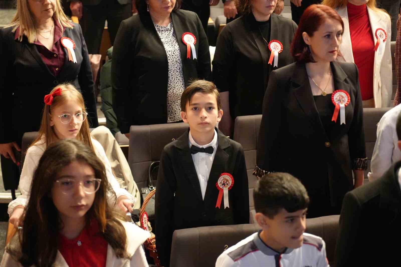 23 Nisan kutlamalarında çocuklar bayramın yıldızı oldu 7 23 nisan kutlamalarinda cocuklar bayramin yildizi oldu 3 6iKQTHRL