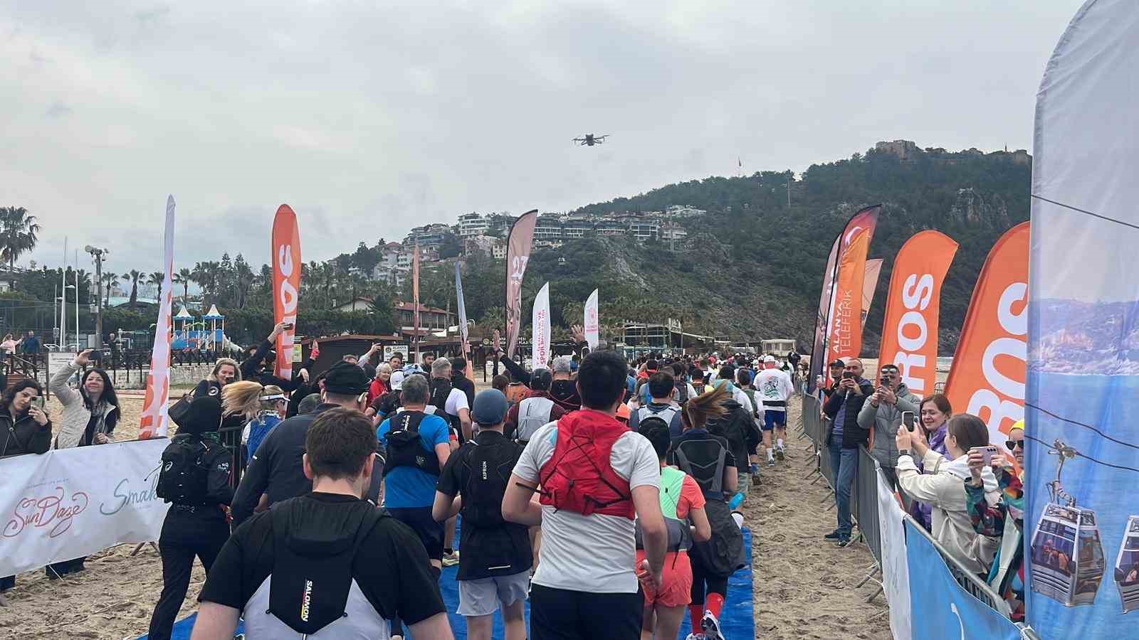23 ulkeden 820 sporcu alanya ultra trail icin start aldi 12 5HMp4PaO
