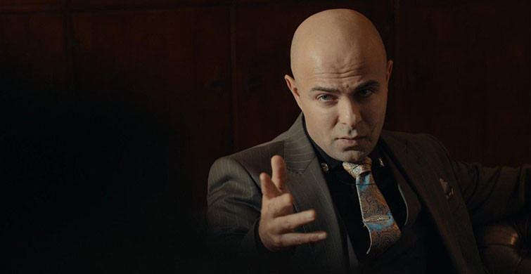 Erkan Avcı’dan İlişkiler Üzerine Çarpıcı Sözler: “Artık İnsan Değil, Etiketler Konuşuyor” 11 Modern ilişkiler neden daha karmaşık hale geldi?
