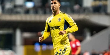 240925 Marco Asensio of Fenerbahce looks on 1920 .jpg (2)