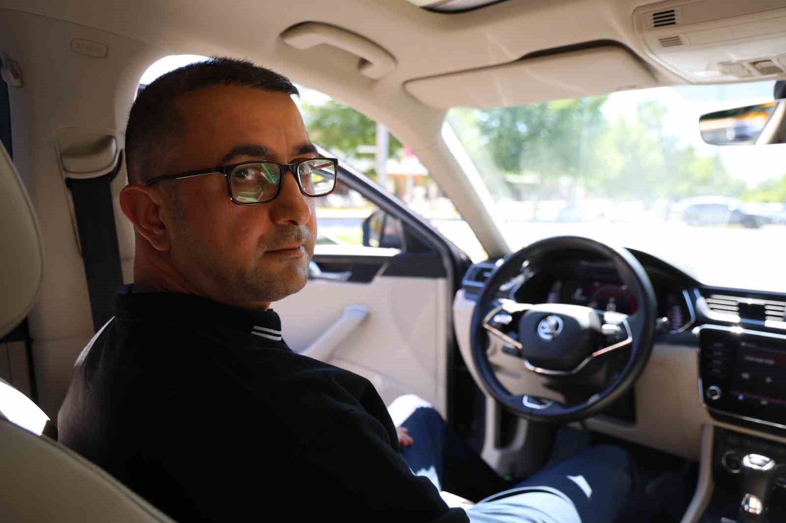 25 binde aldığı aracın 150 bin kilometrede olduğunu öğrenince dünyası başına yıkıldı 5 25 binde aldigi aracin 150 bin kilometrede oldugunu ogrenince dunyasi basina yikildi 1 FSDmijnL