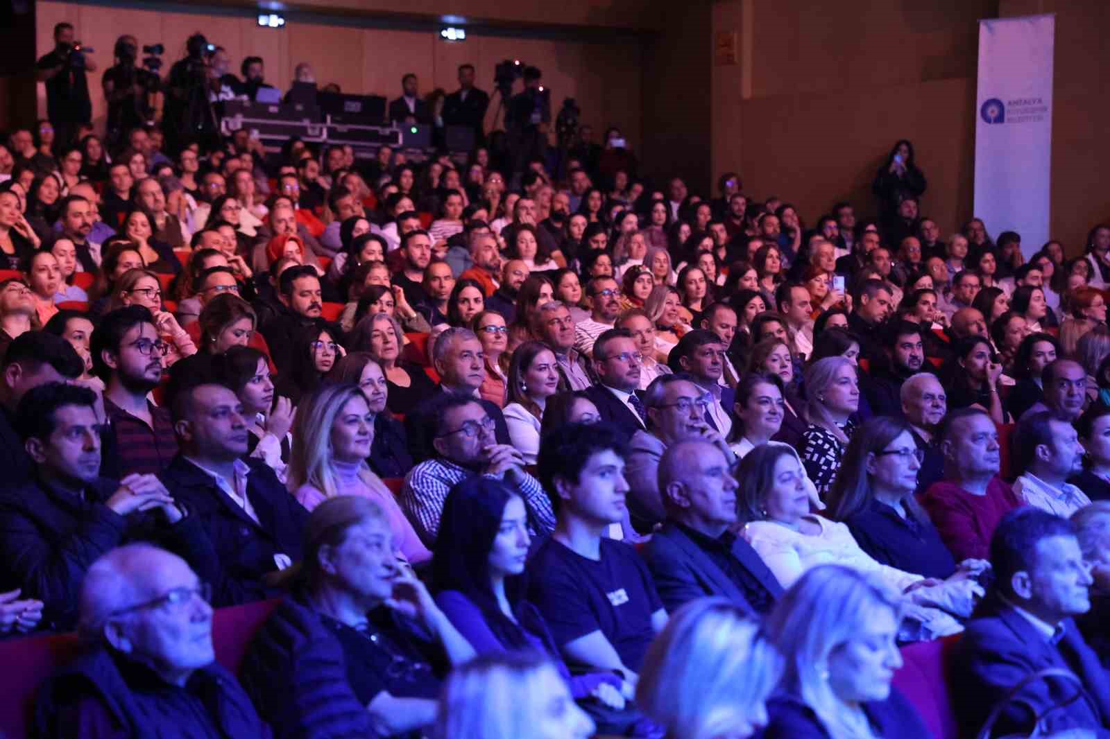 25 uluslarararasi antalya piyano festivali konserle basladi 1 8DFhOgF4