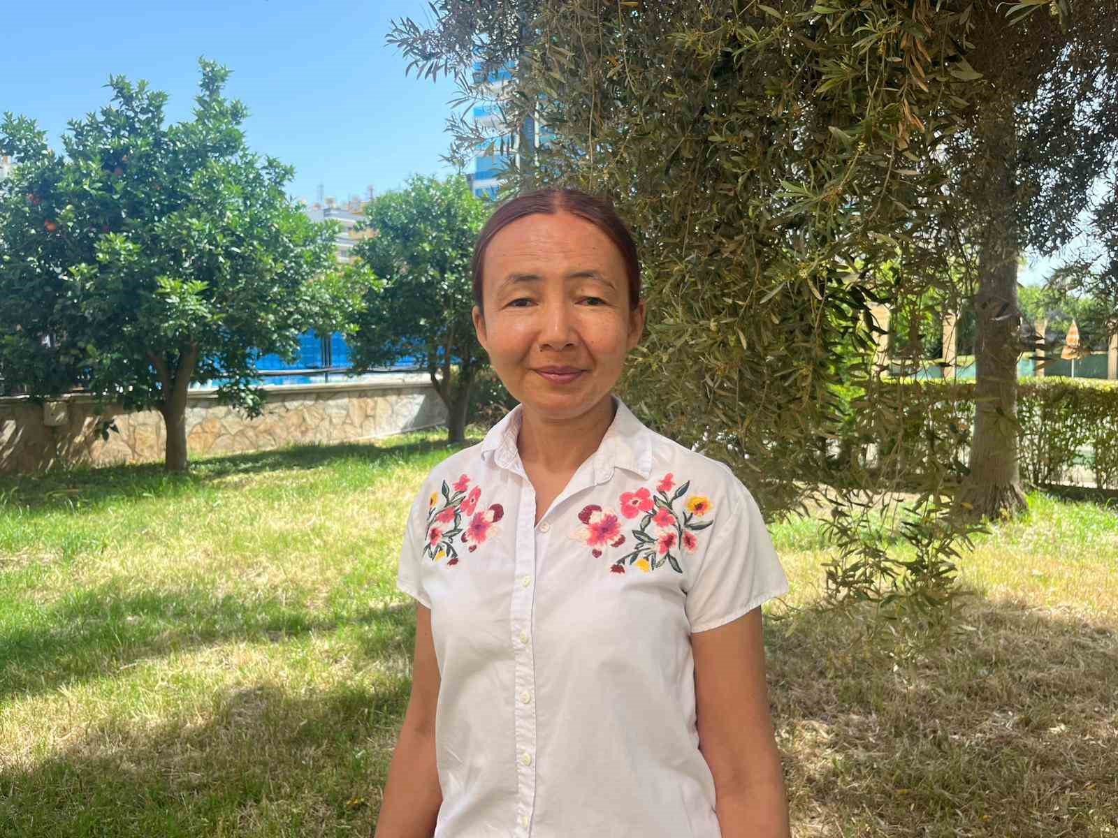 25 yasinda konusmayi birakan 10 yasindaki kizi icin yardim bekliyor 1 6XyFSFjC