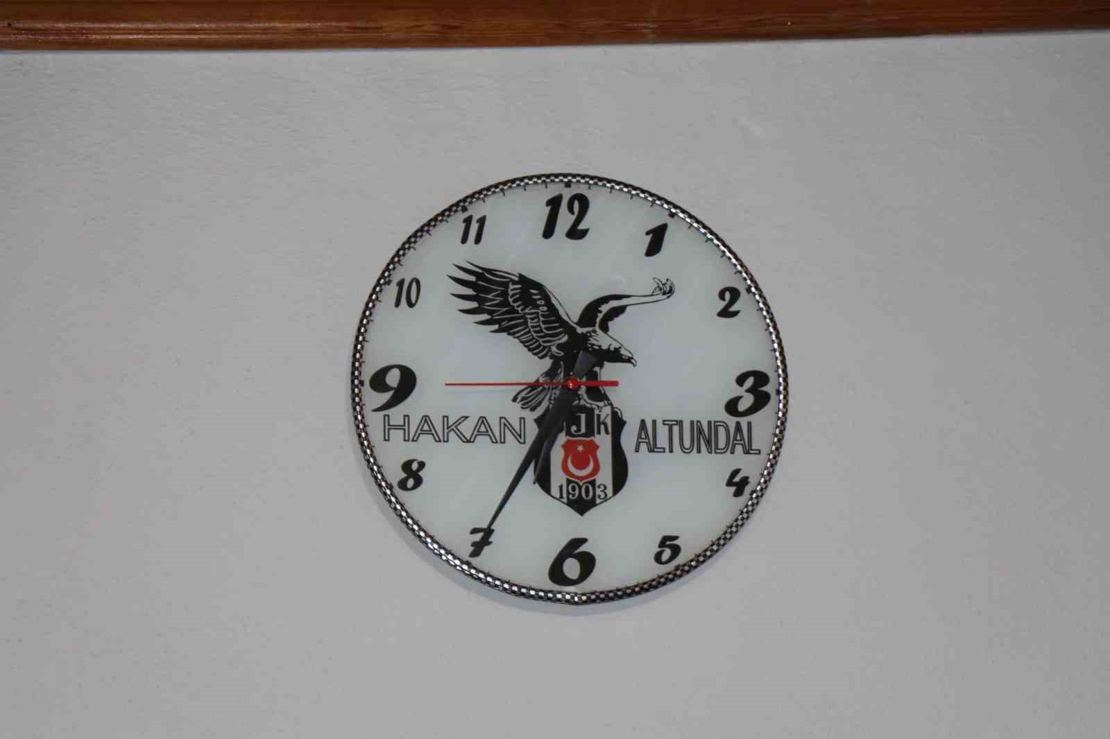 25 yildir besiktasin her macini tek tek not ediyor 4 g6Vpw8hl