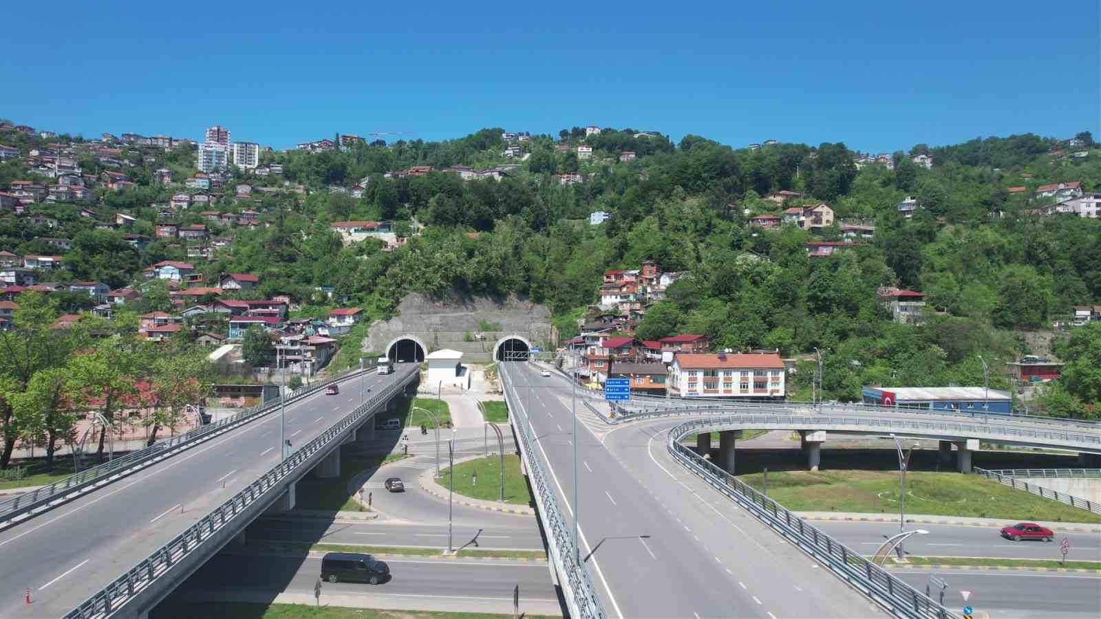26 milyar liralik dev proje ile 40 dakikalik yol 8 dakikaya dusecek 4 PlLlVPyM