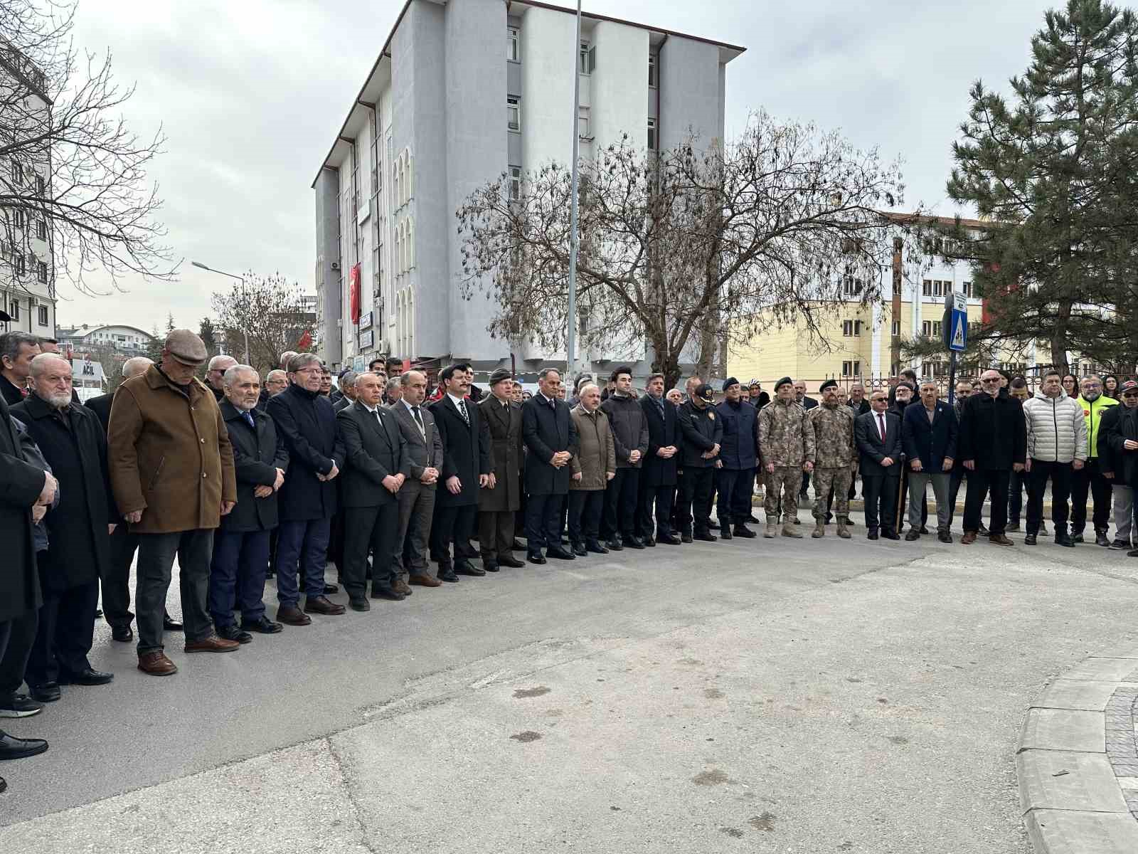 26 yil once duzenlenen teror saldirisinda sehit olanlar anildi 3 mvji3WhW