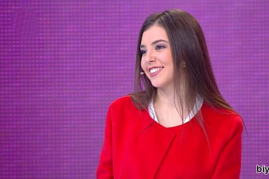 Aygün aydın kimdir ve kaç yaşında?