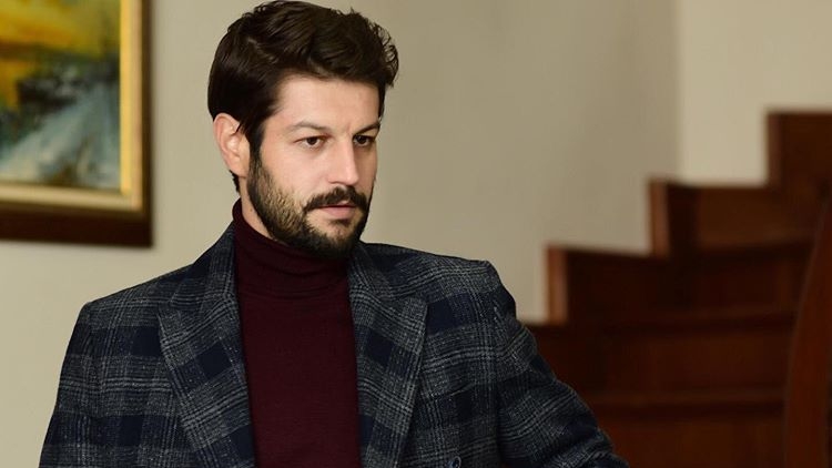 Serhat Teoman Tiyatro Kariyerine Devam Ediyor Mu?