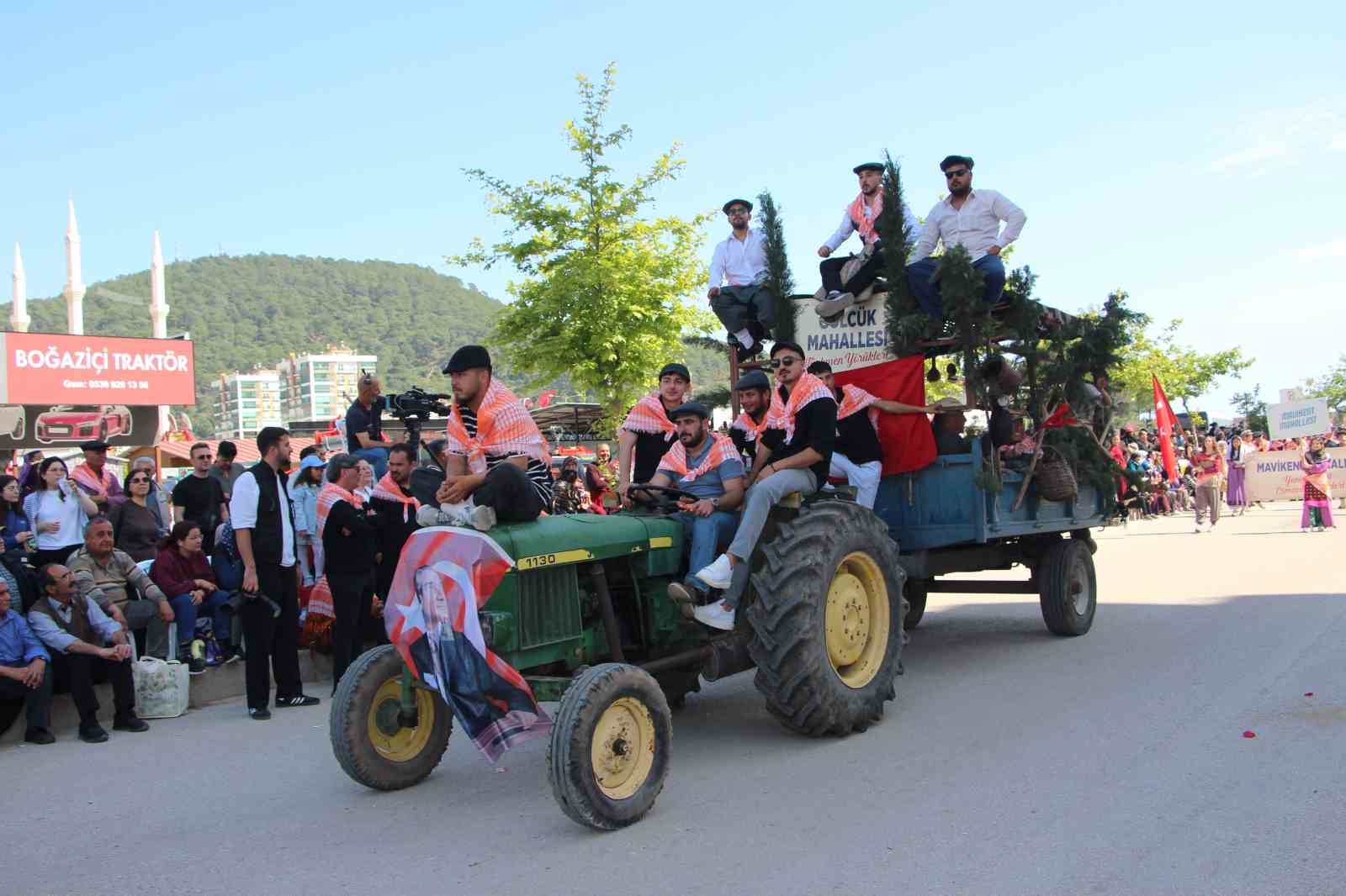 27 geleneksel kumluca tarim ve seracilik festivali yoruk gocu ile basladi 11 U5dk9IH2