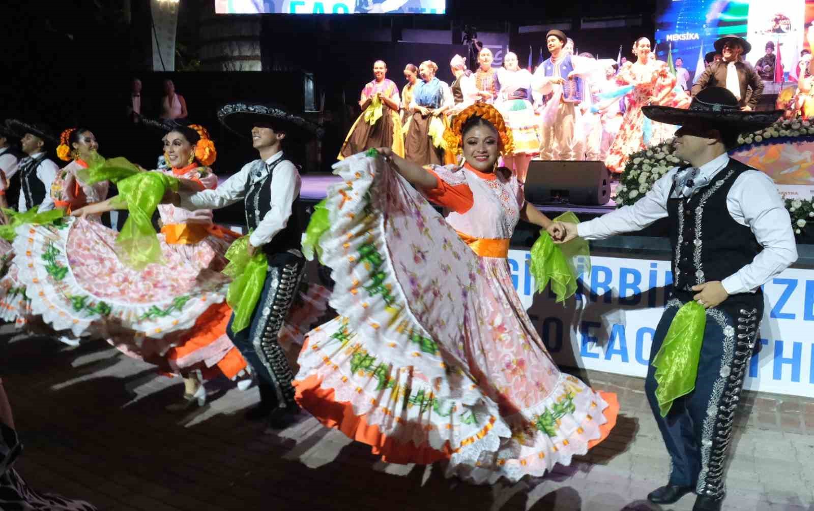 27. Uluslararası İstanbul Büyükçekmece Kültür ve Sanat Festivali başlıyor 7 27 uluslararasi istanbul buyukcekmece kultur ve sanat festivali basliyor 3
