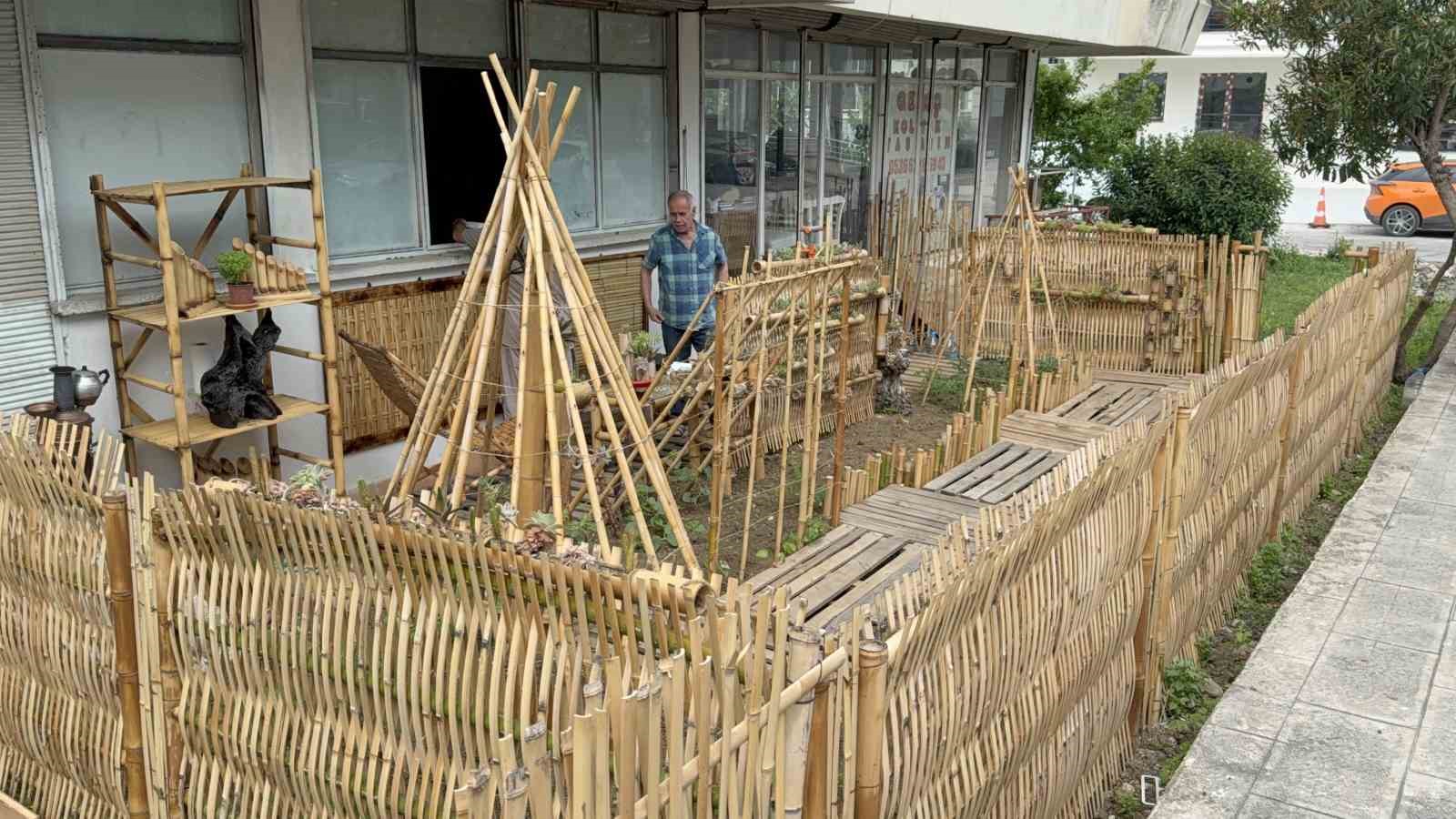 27 yillik saglikci bambuyu sanat eserlerine donusturuyor 2