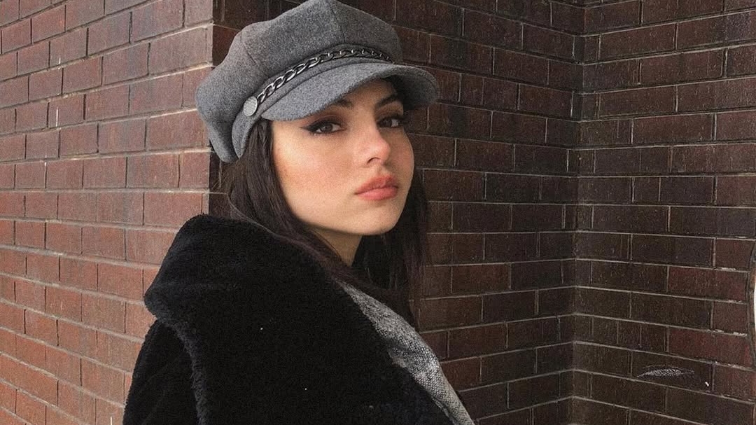 Ecem Ustaoğlu Kimdir?
