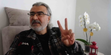 28-subat-magduru-simsek-basortulu-esimi-ticari-taksi-ile-gece-arka-koltukta-saklayip-lojmana-ZCAPqQgf.jpg
