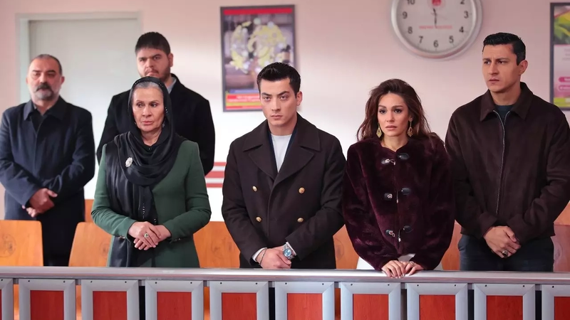 Uzak Şehir yeni bölüm bu akşam var mı? uzak şehir 44. bölüm için geri sayım başladı 7 uzak şehir yeni bölümde izleyiciyi neler bekliyor?