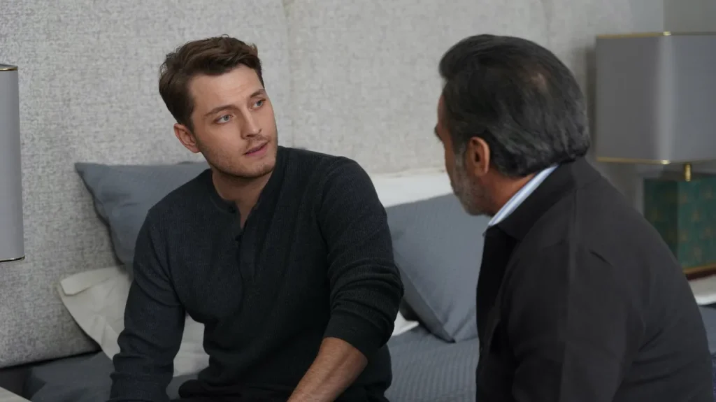 Burak Tozkoparan neden Aynı Yağmur Altında dizisiyle öne çıktı?